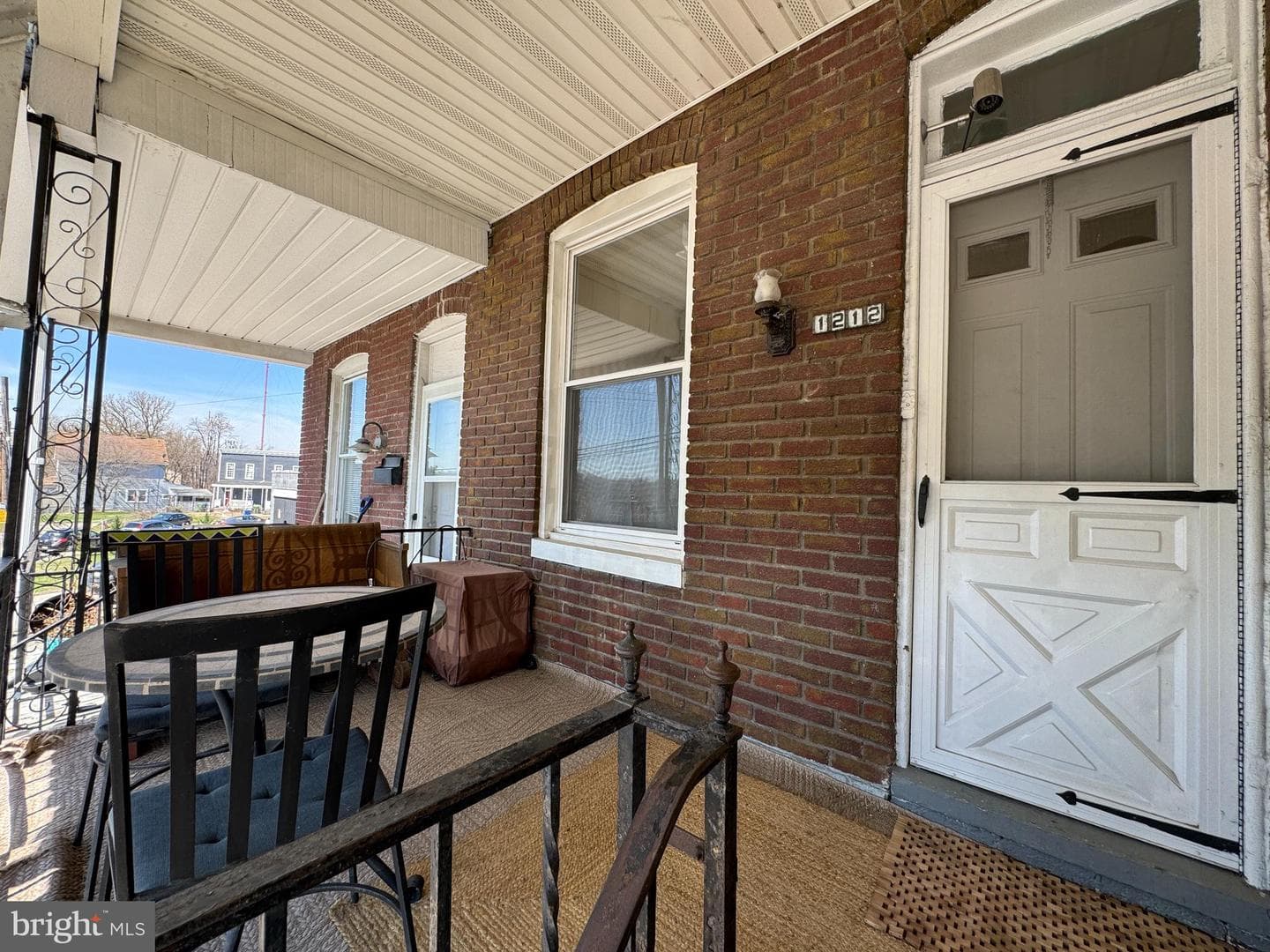 1212 Cox Street photo 4