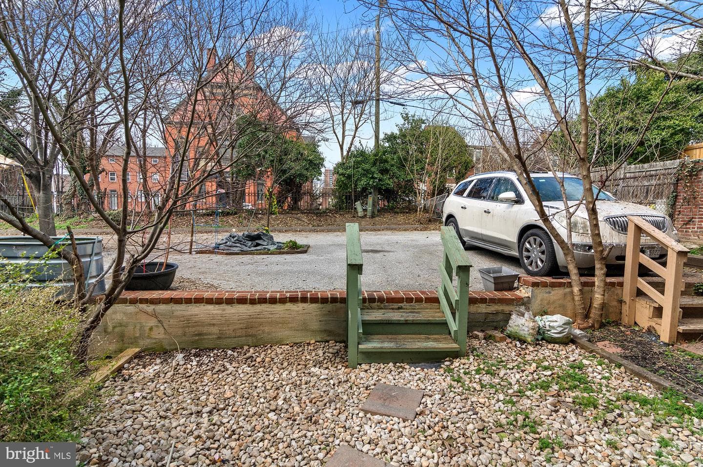 512 Saint Mary Street photo 33