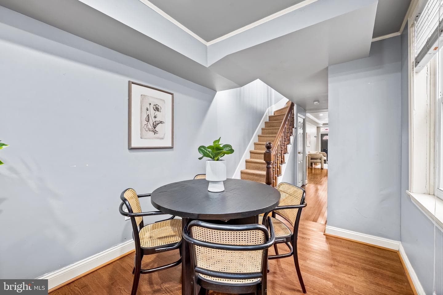 1221 William Street photo 6