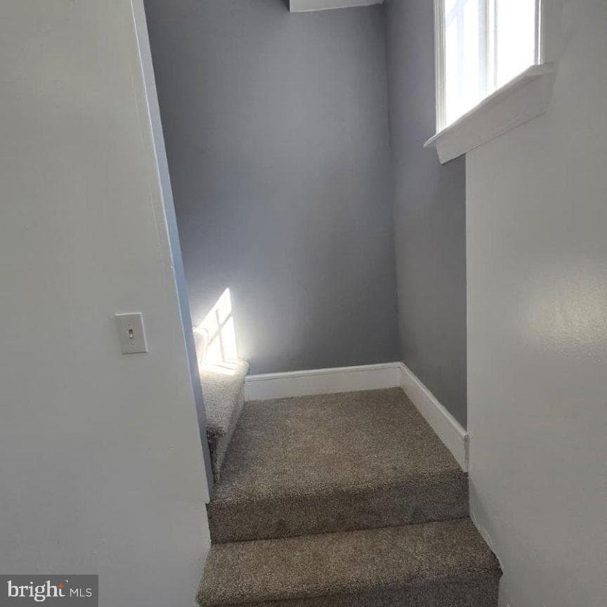1802 Hope Street photo 9