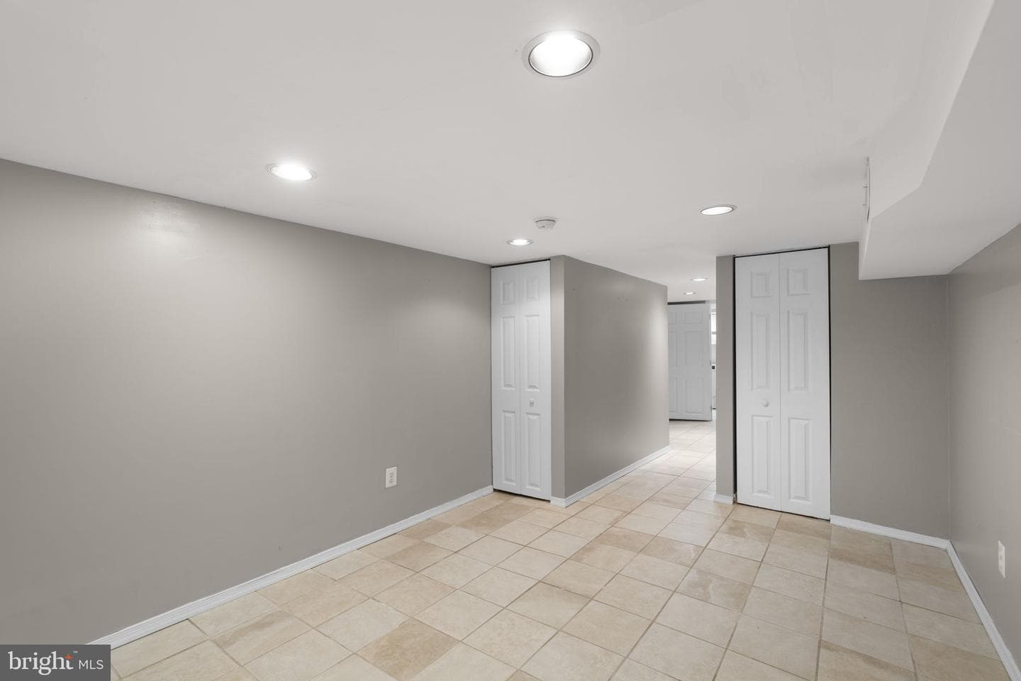 122 Burnett Street photo 25