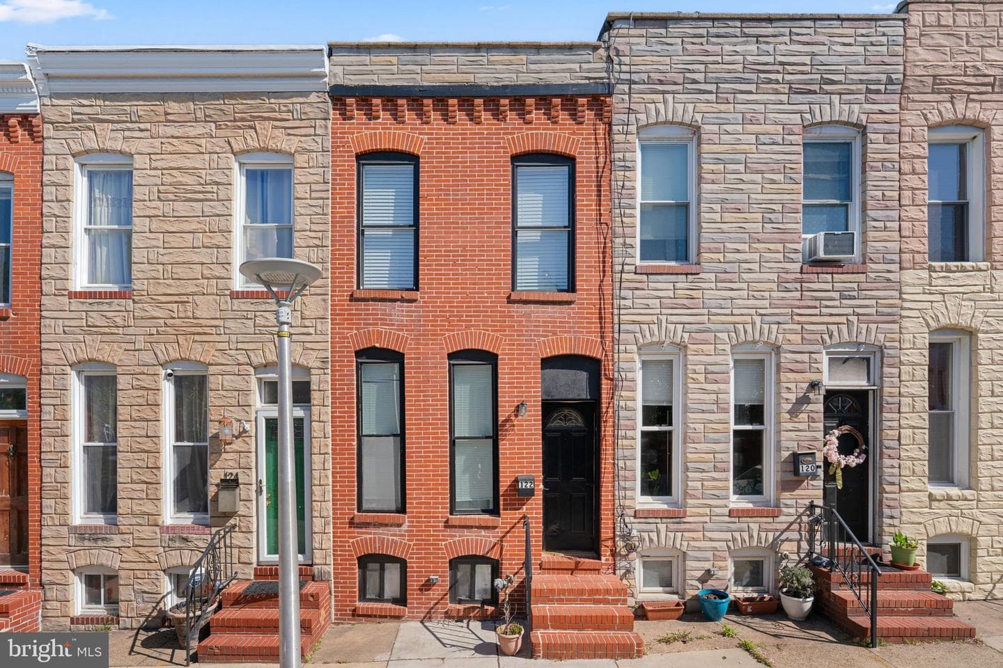 122 Burnett Street photo 5