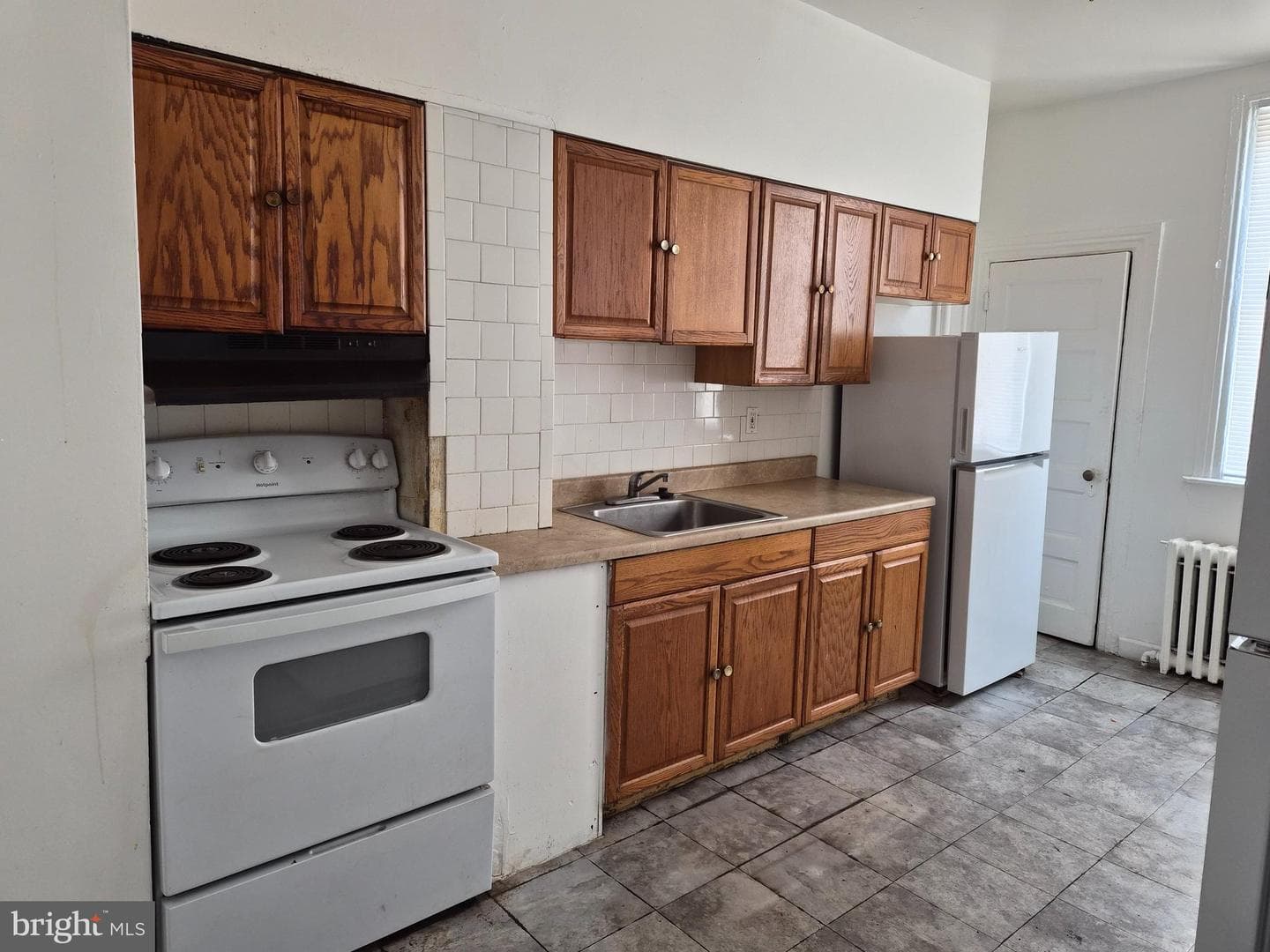 4015 Park Heights Avenue photo 8