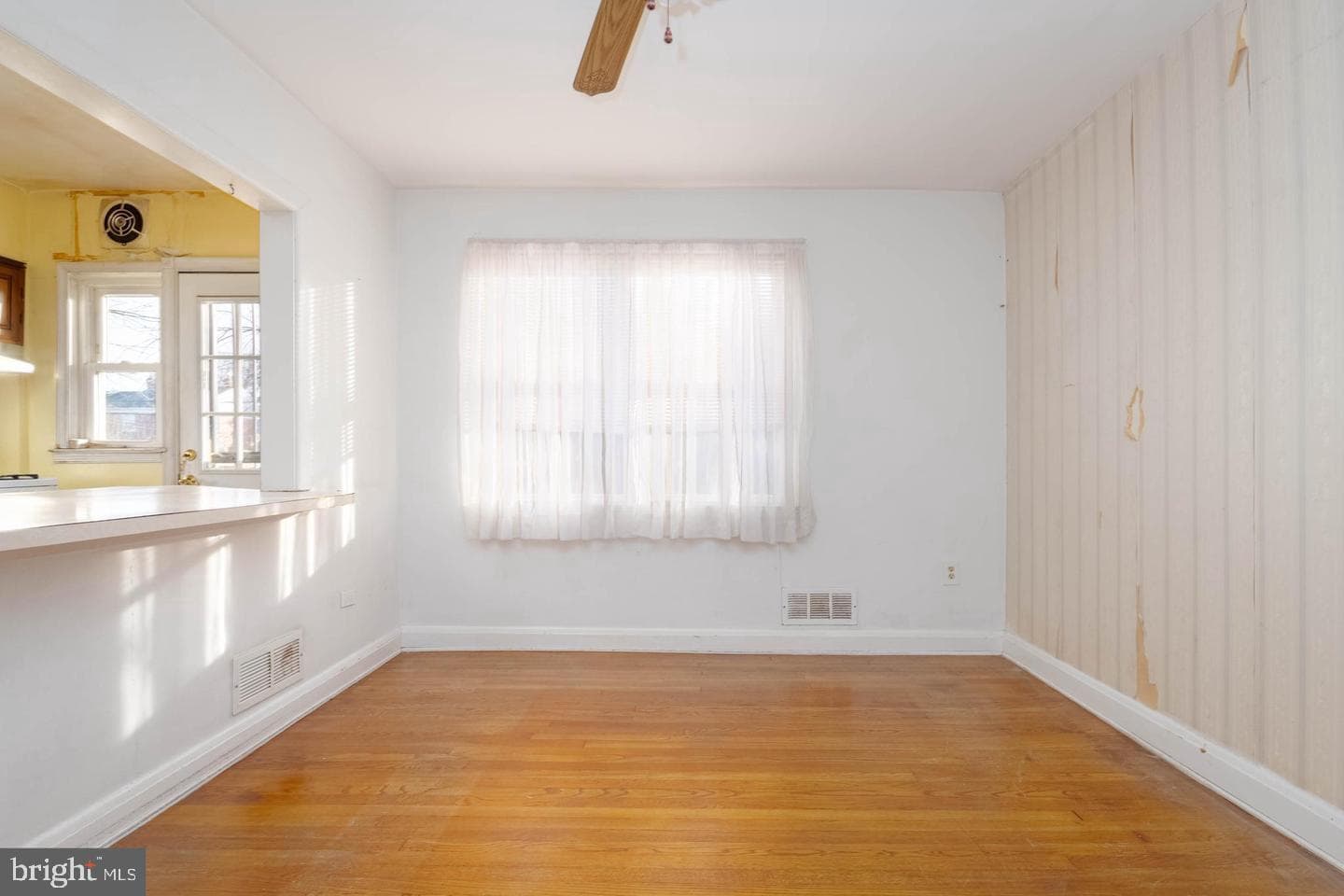 1235 Walker Avenue photo 11