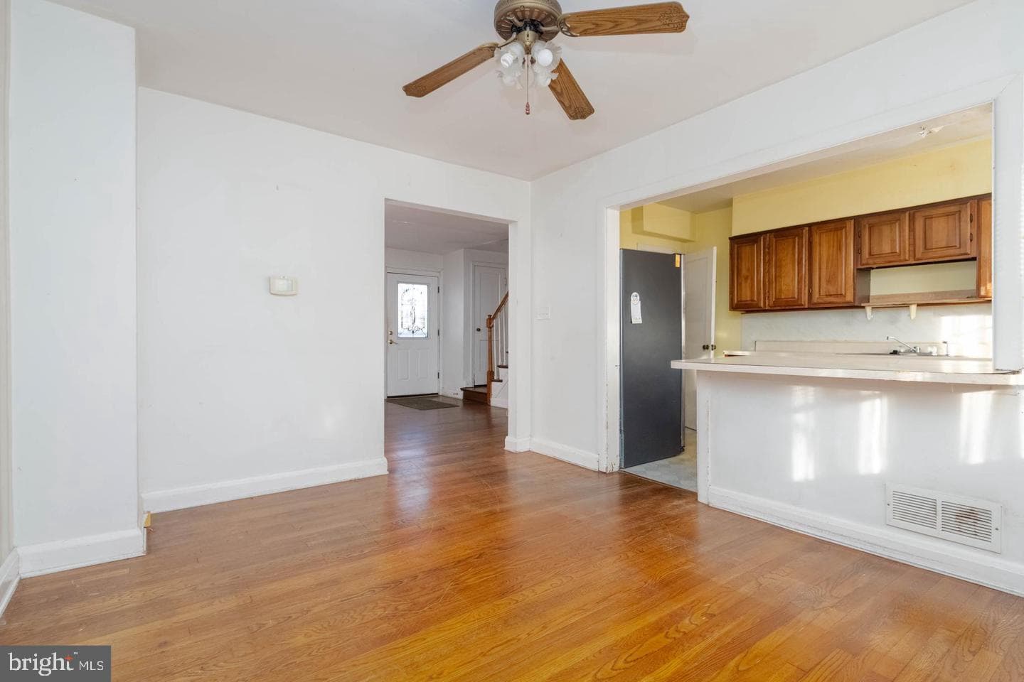 1235 Walker Avenue photo 12