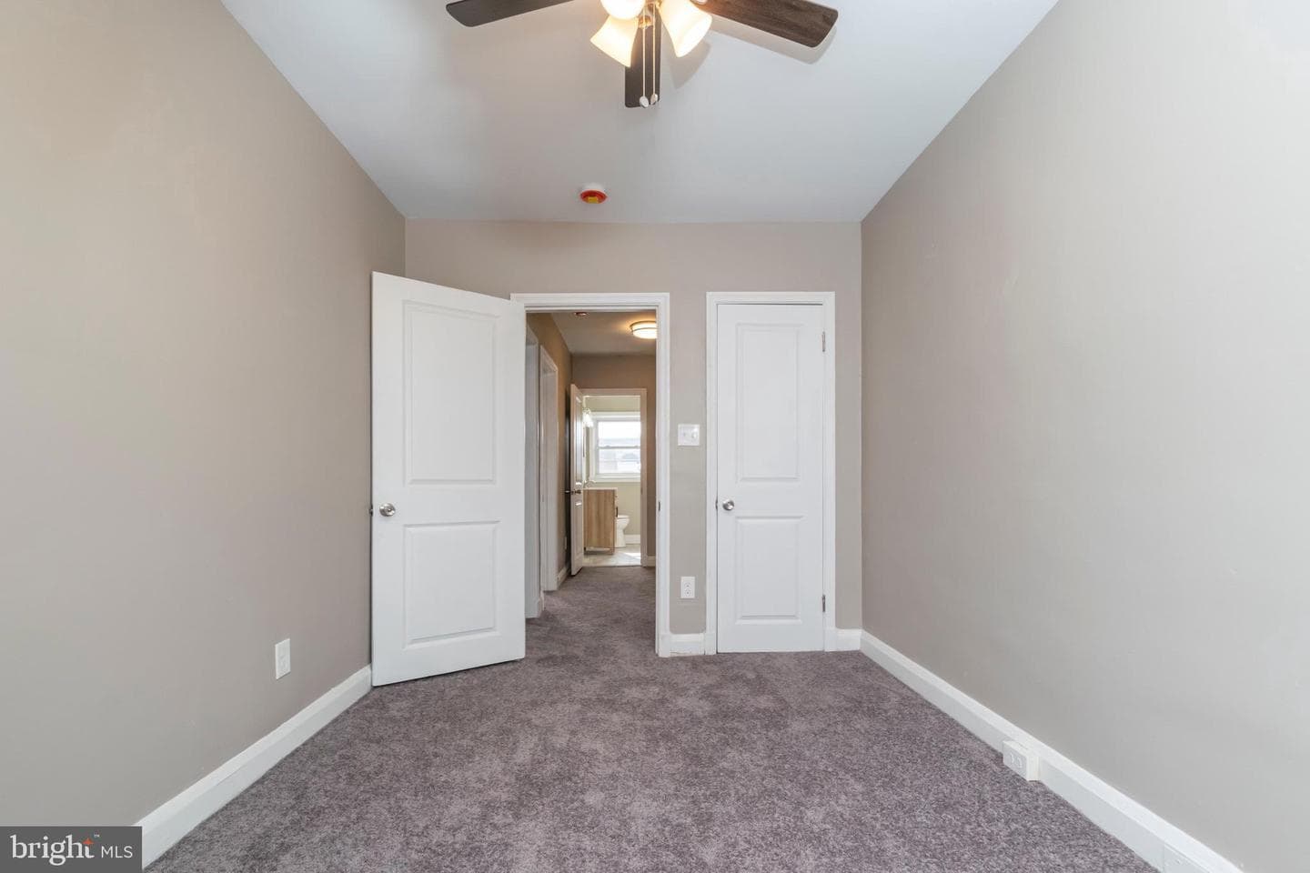 1501 N Ellwood Avenue photo 18