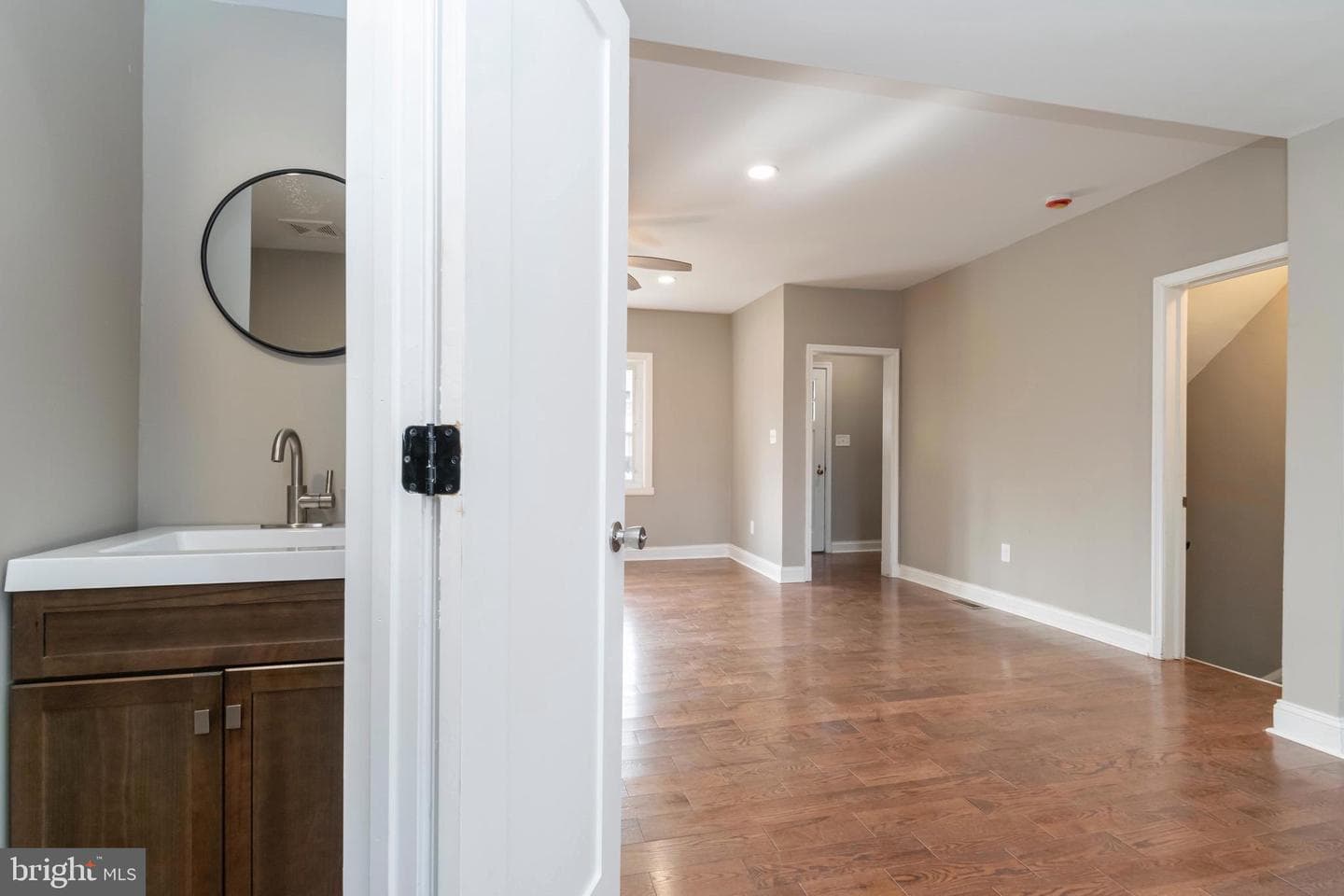 1501 N Ellwood Avenue photo 24