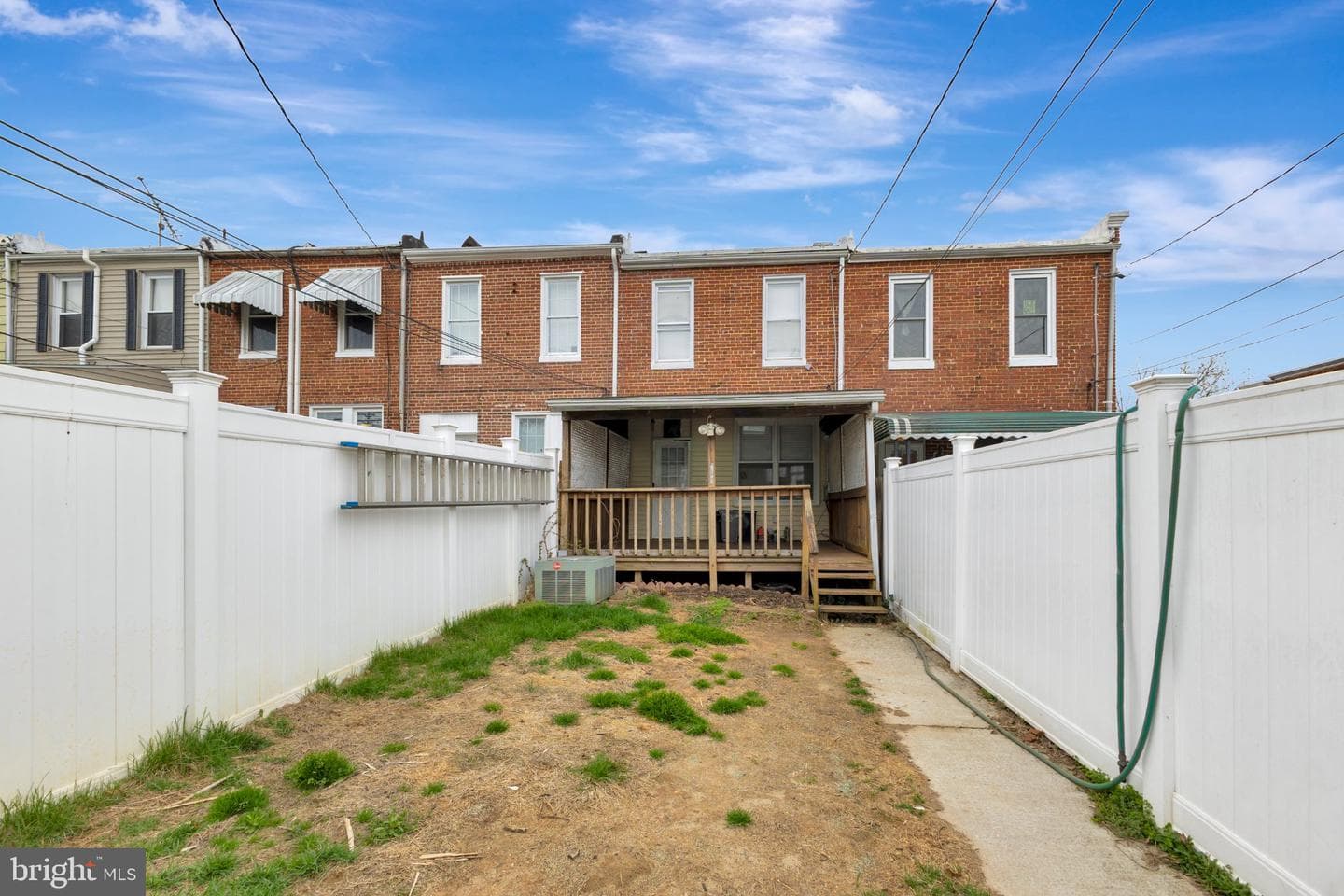 1214 W 40th Street W photo 28