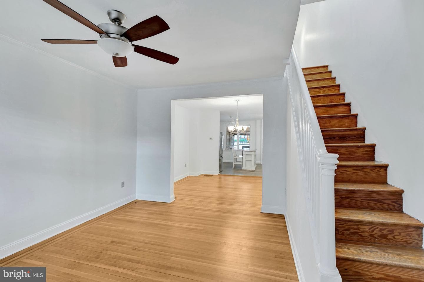 1214 W 40th Street W photo 6