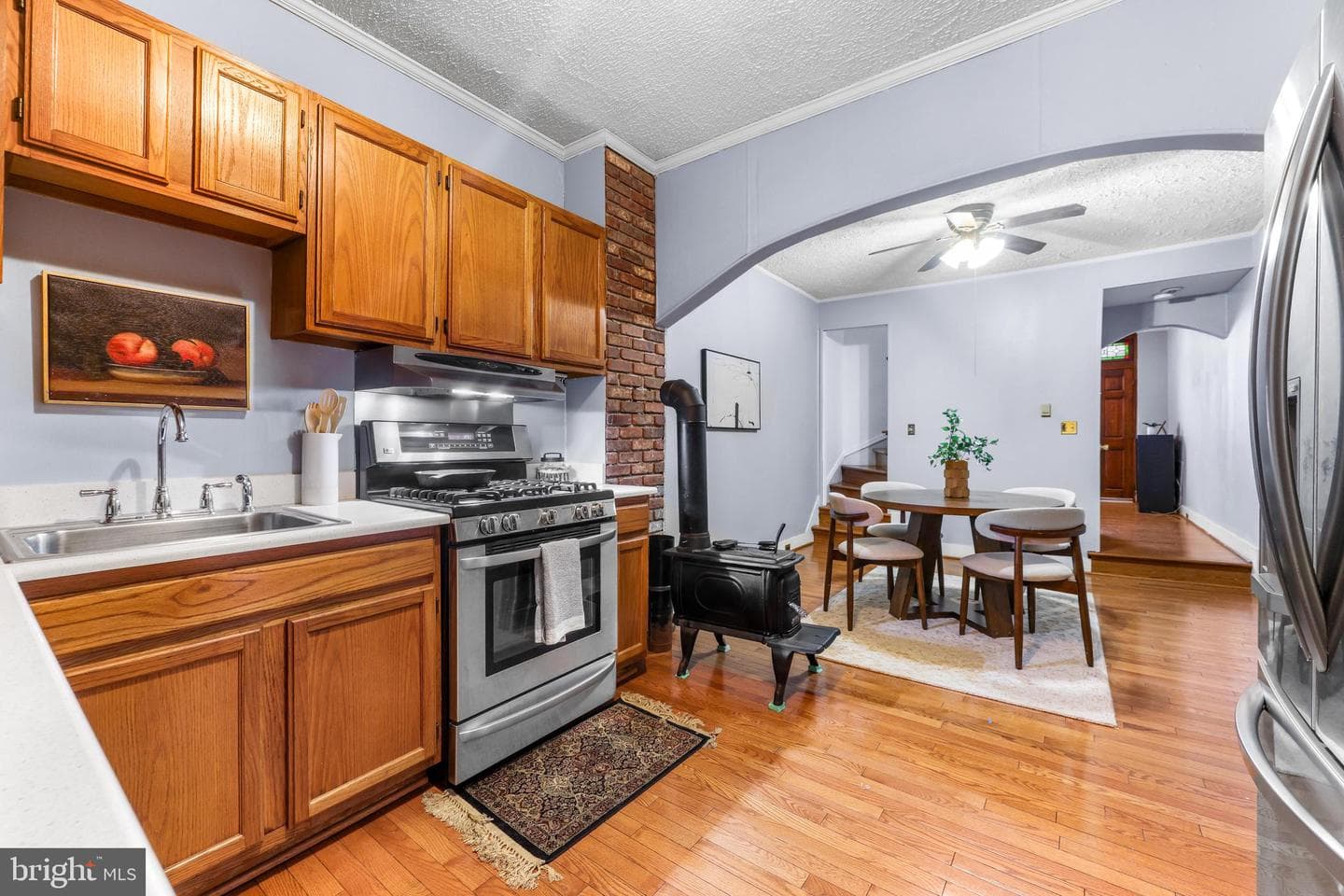 1113 S Robinson Street photo 14