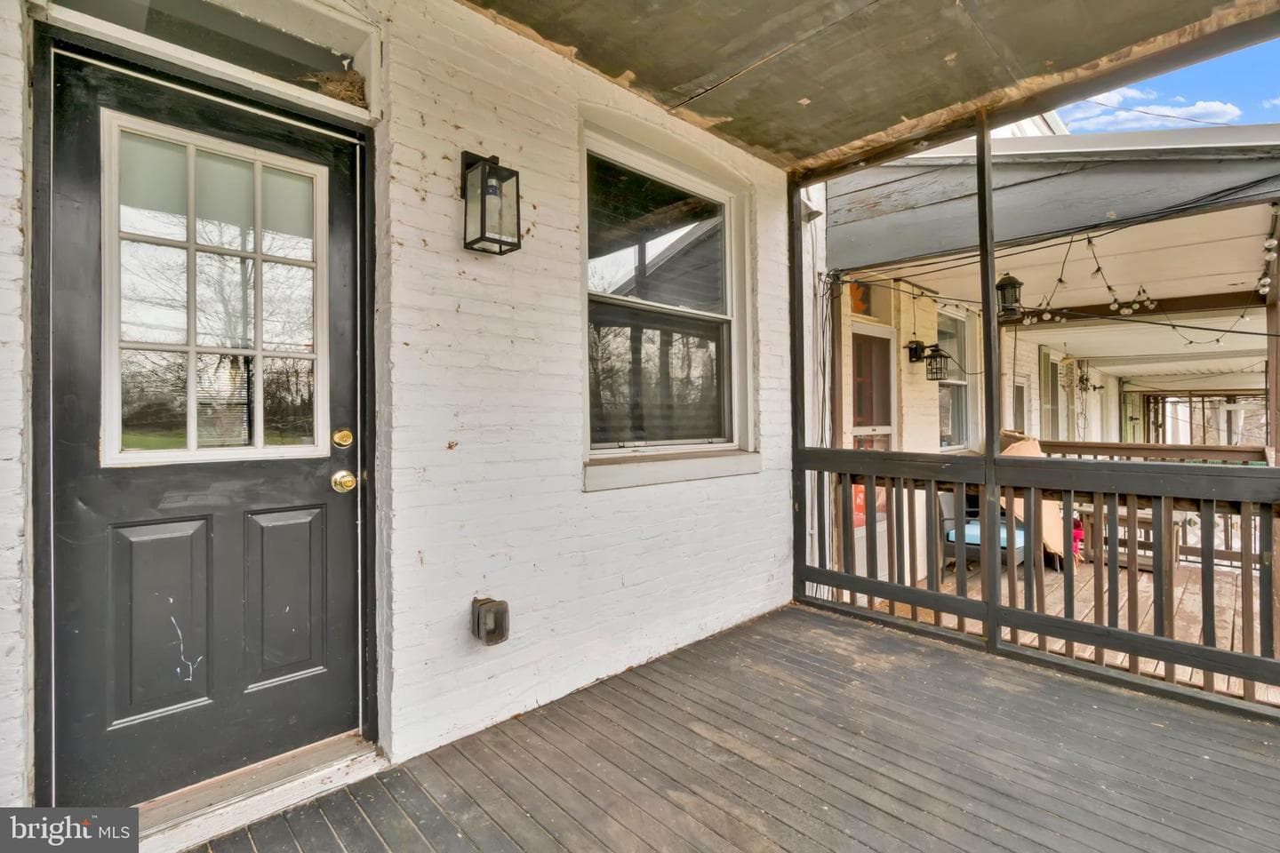 613 W 33rd Street photo 37