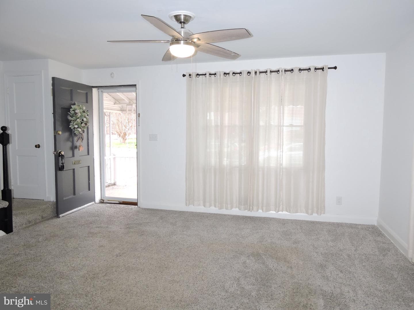 7611 Daniels Avenue photo 3