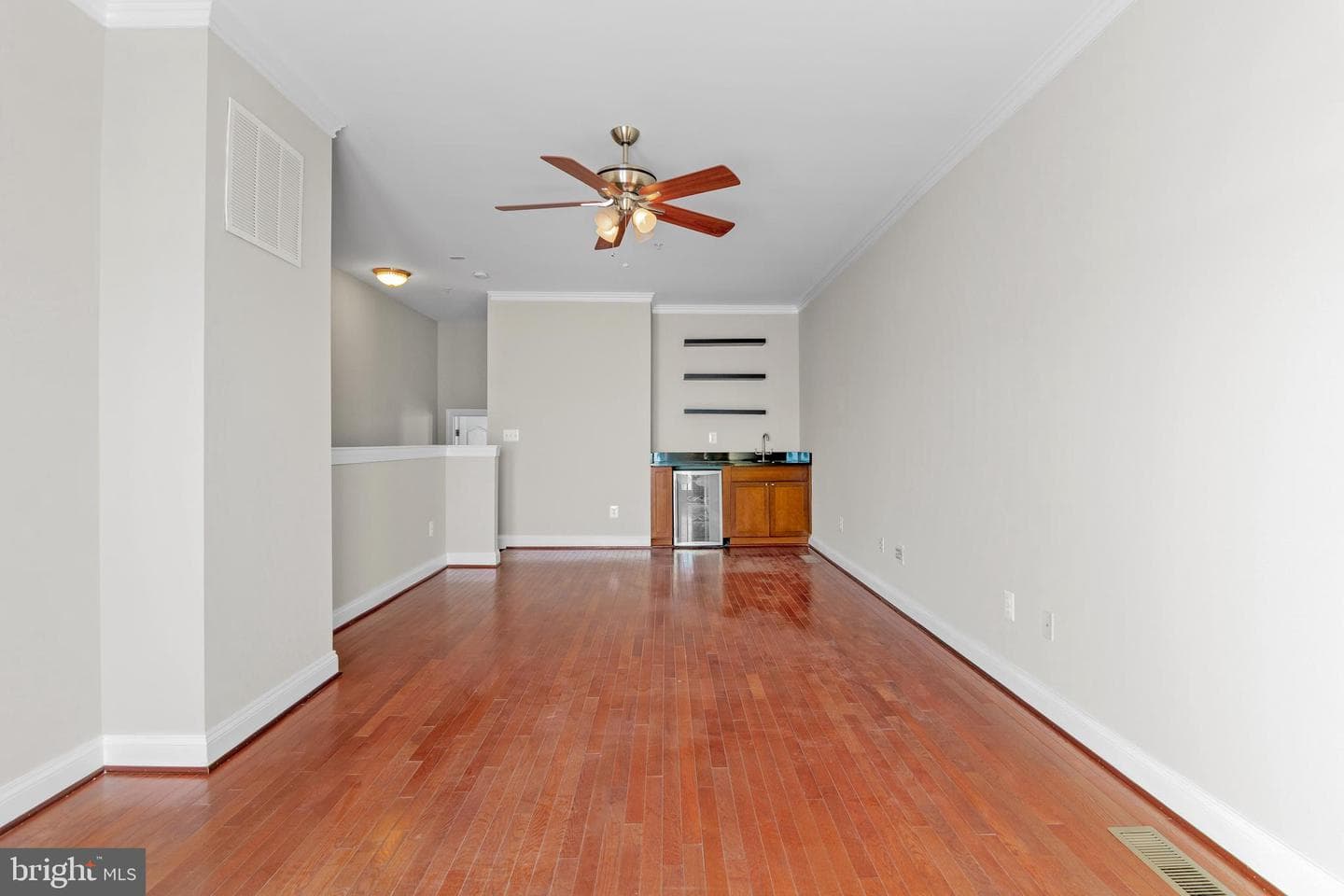 3903 Fleet Street photo 41
