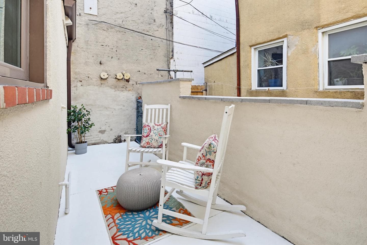 843 E Lombard Street photo 24