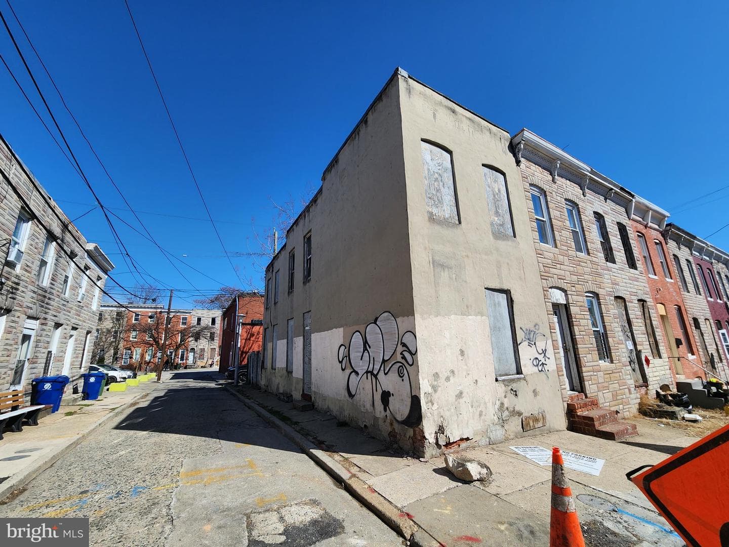 1414 Kuper Place photo 3
