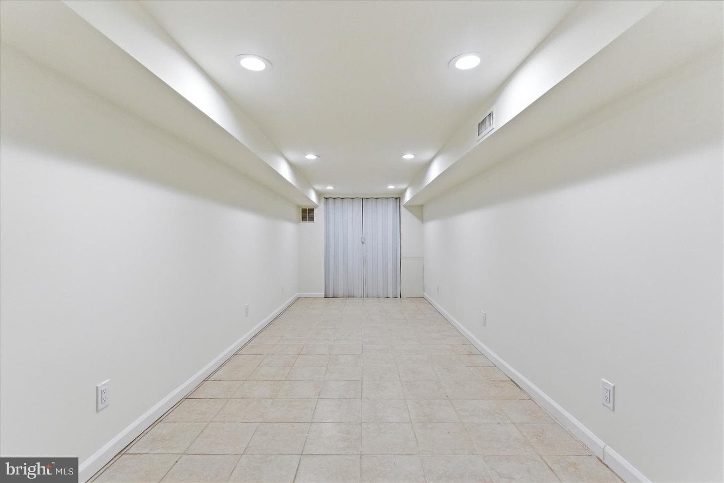 3104 Dillon Street photo 20