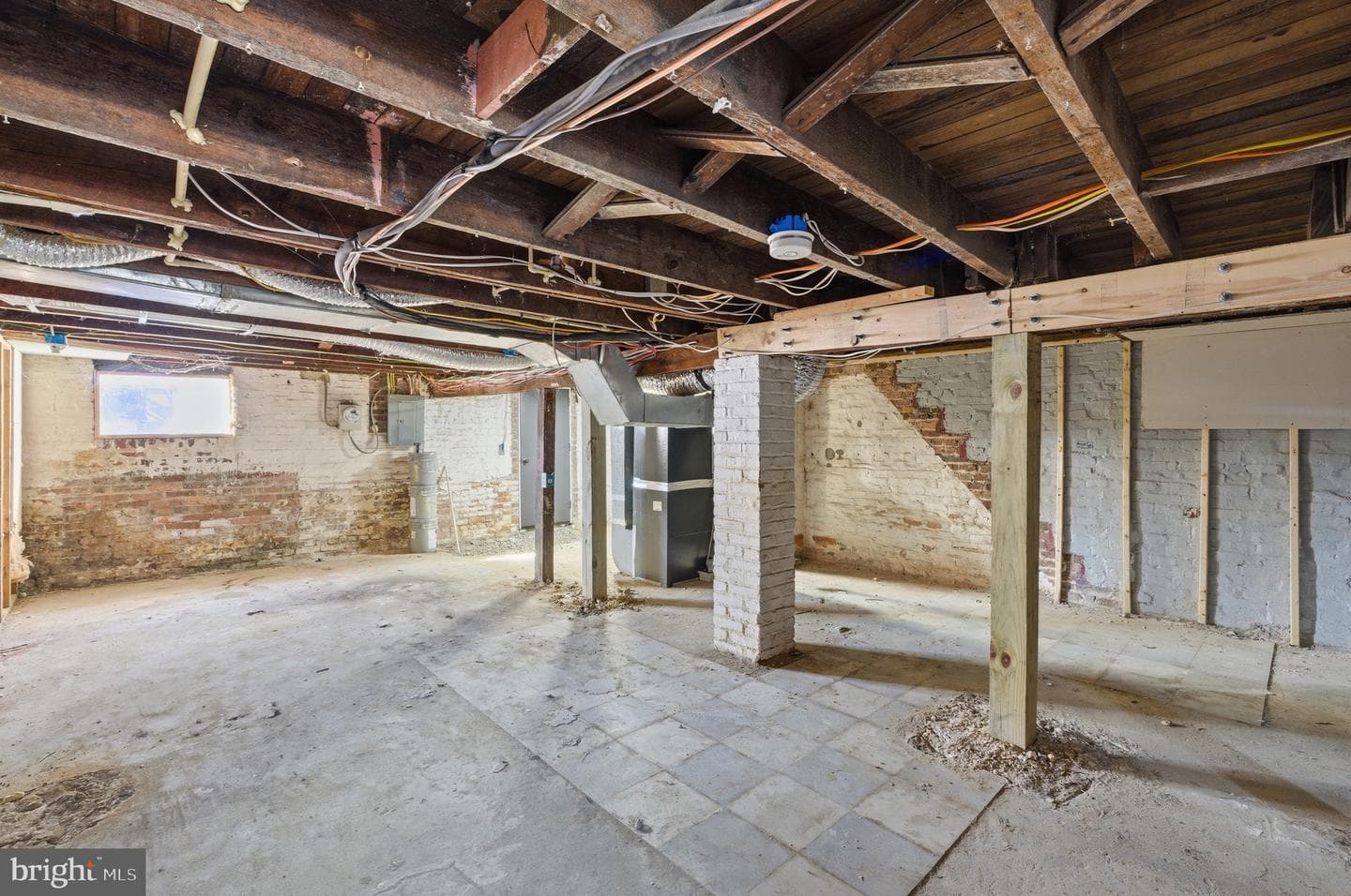 206 S Hilton Street photo 33