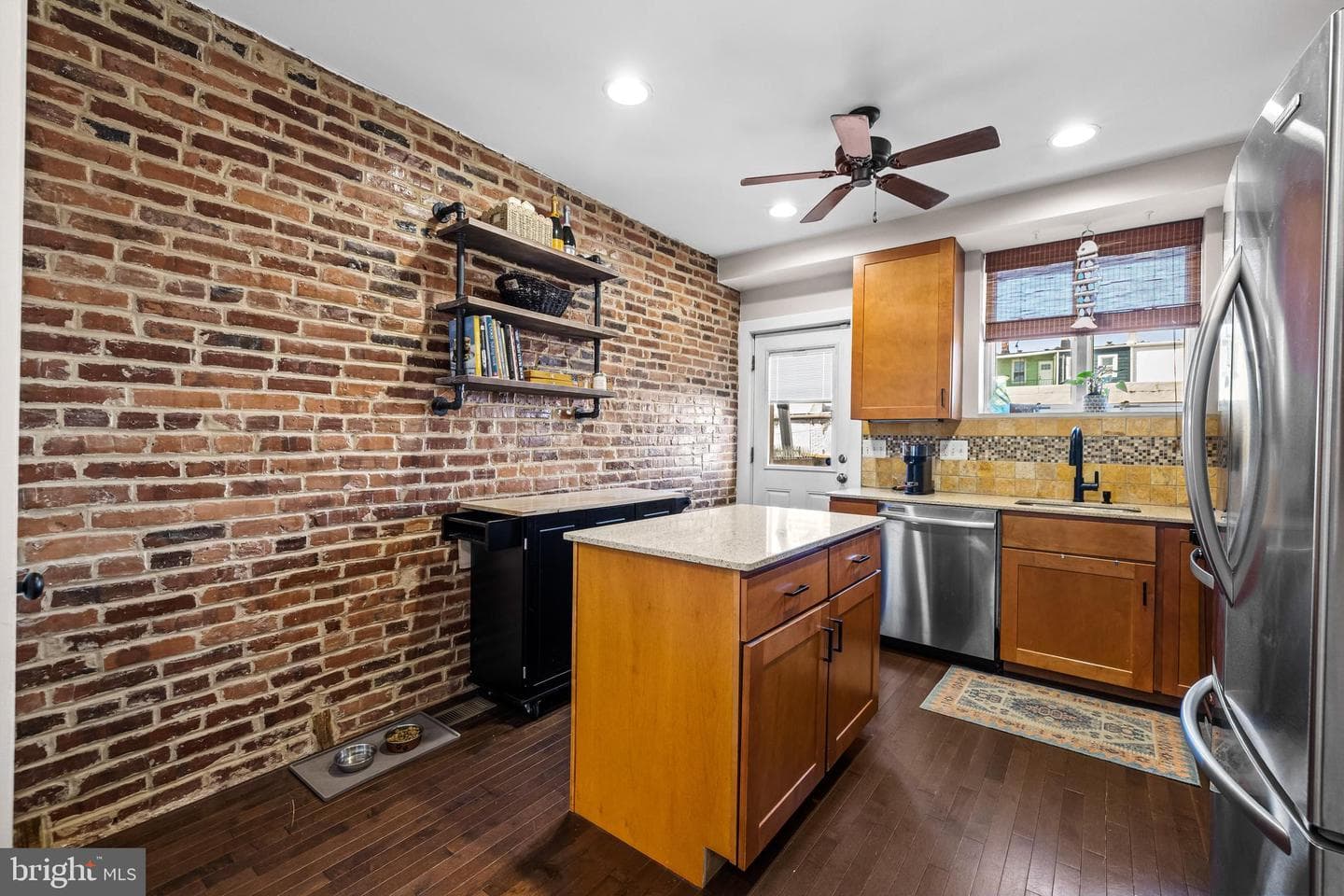 808 S Eaton Street photo 7