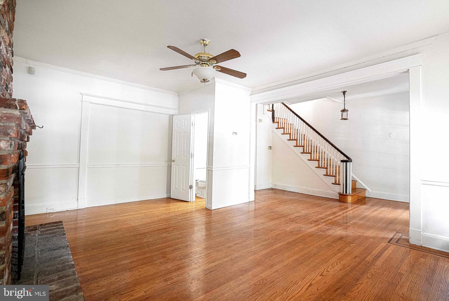 2946 Wyman Parkway photo 26