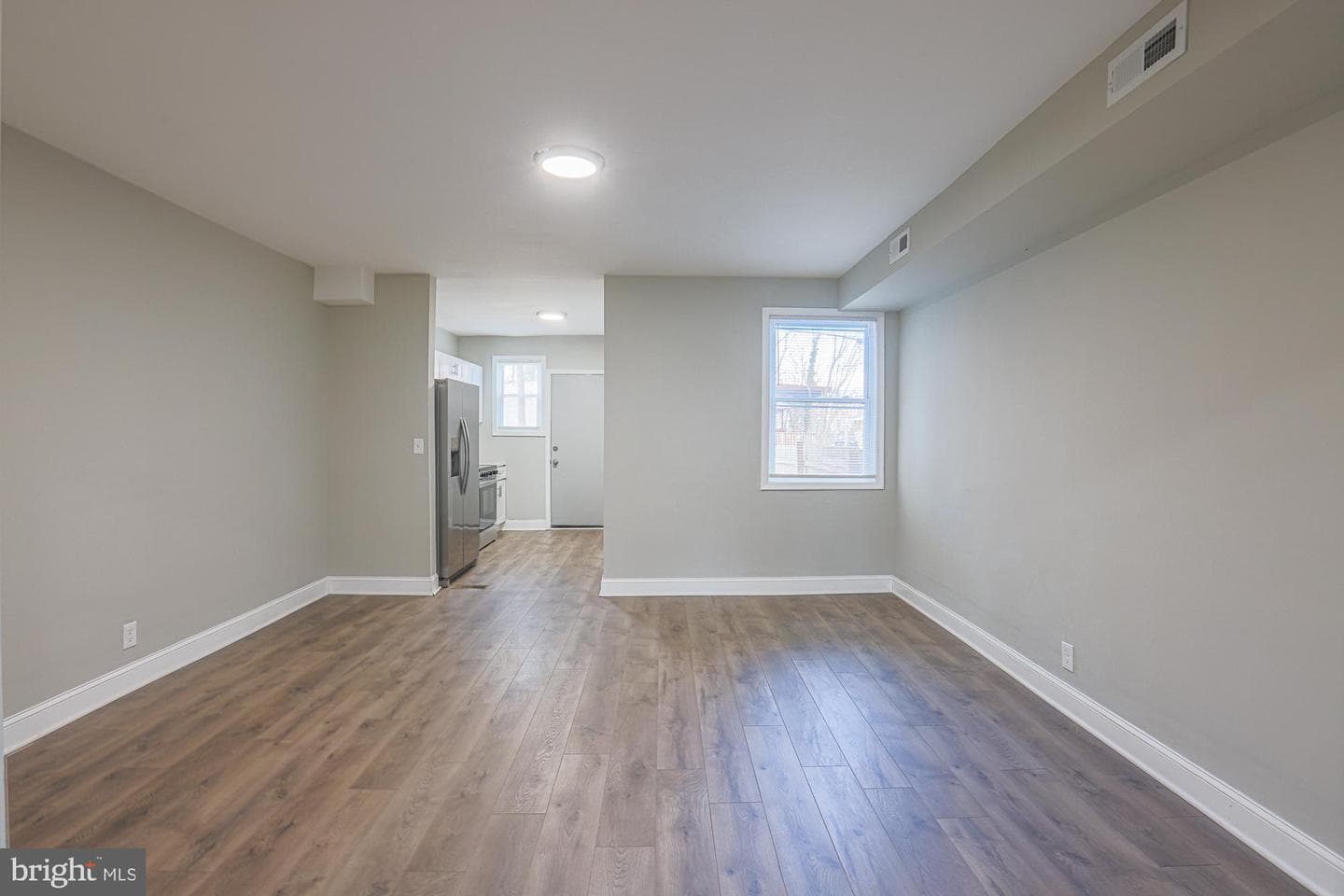 4833 Reisterstown Road photo 11