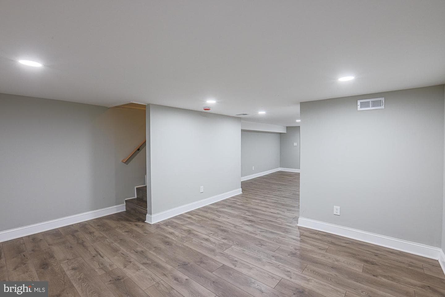 4833 Reisterstown Road photo 21