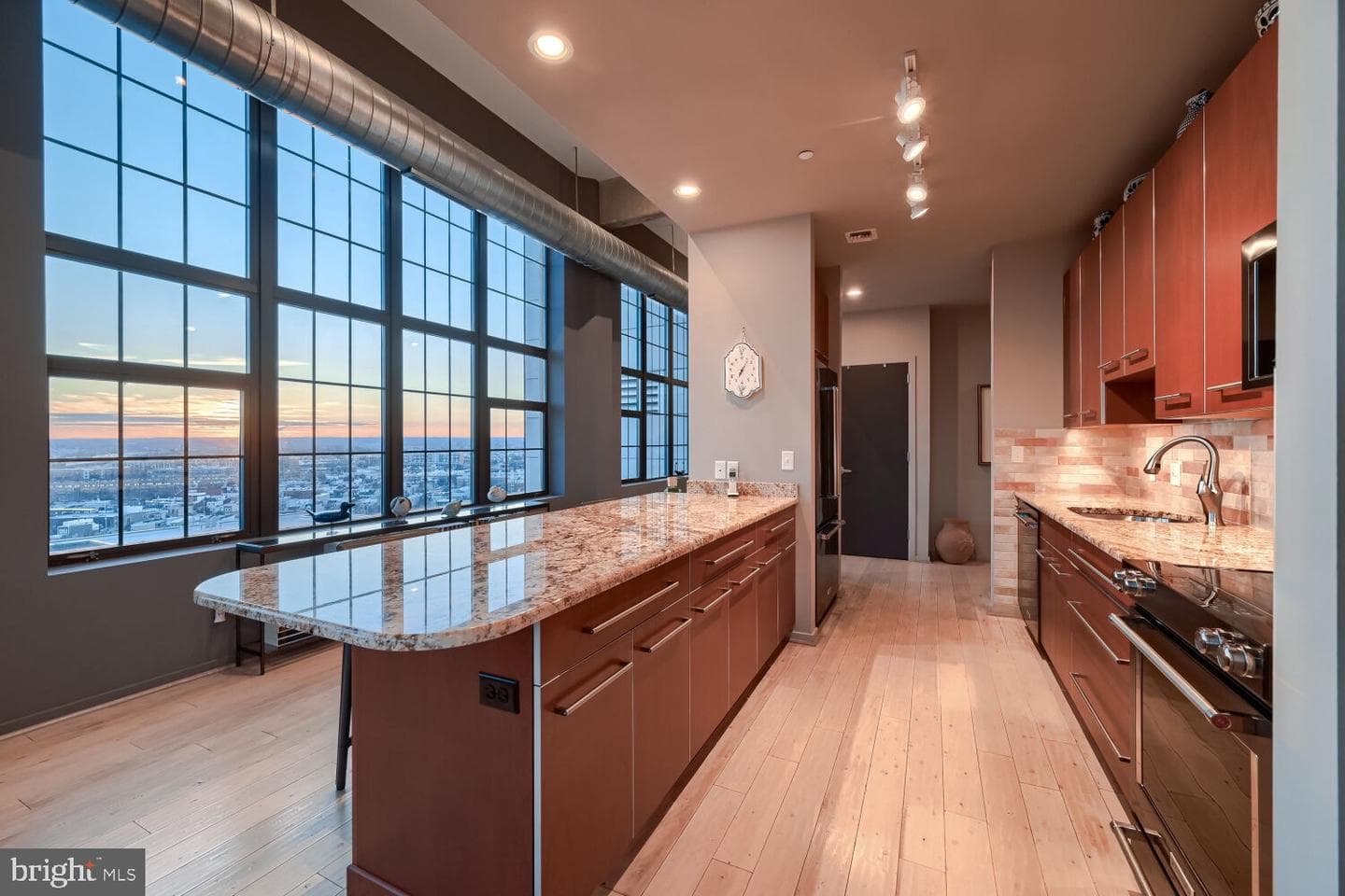1200 Steuart Street #1515 photo 18