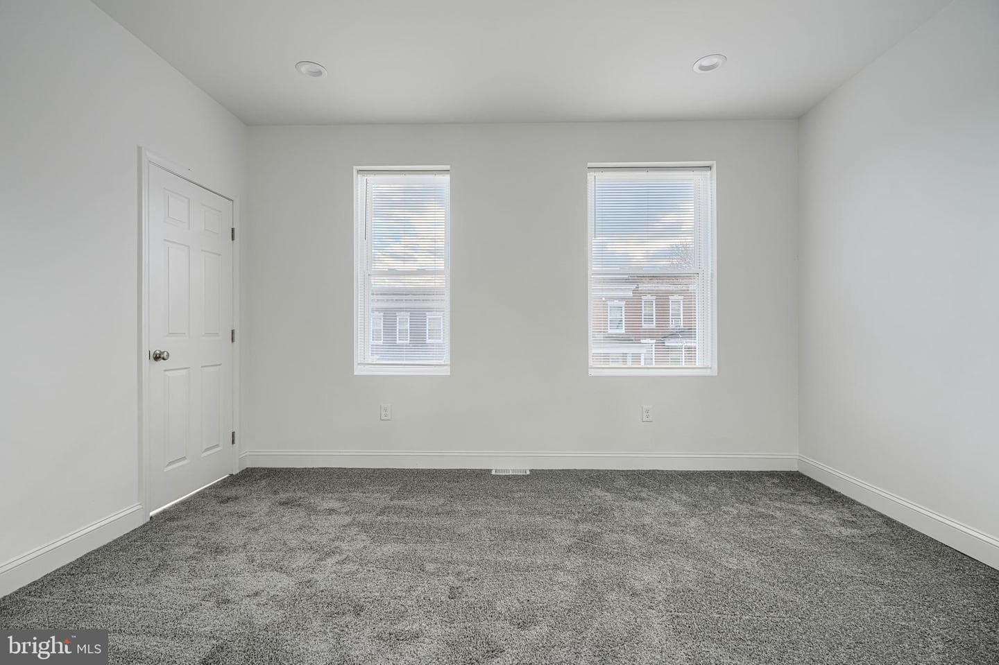 615 Linnard Street photo 15