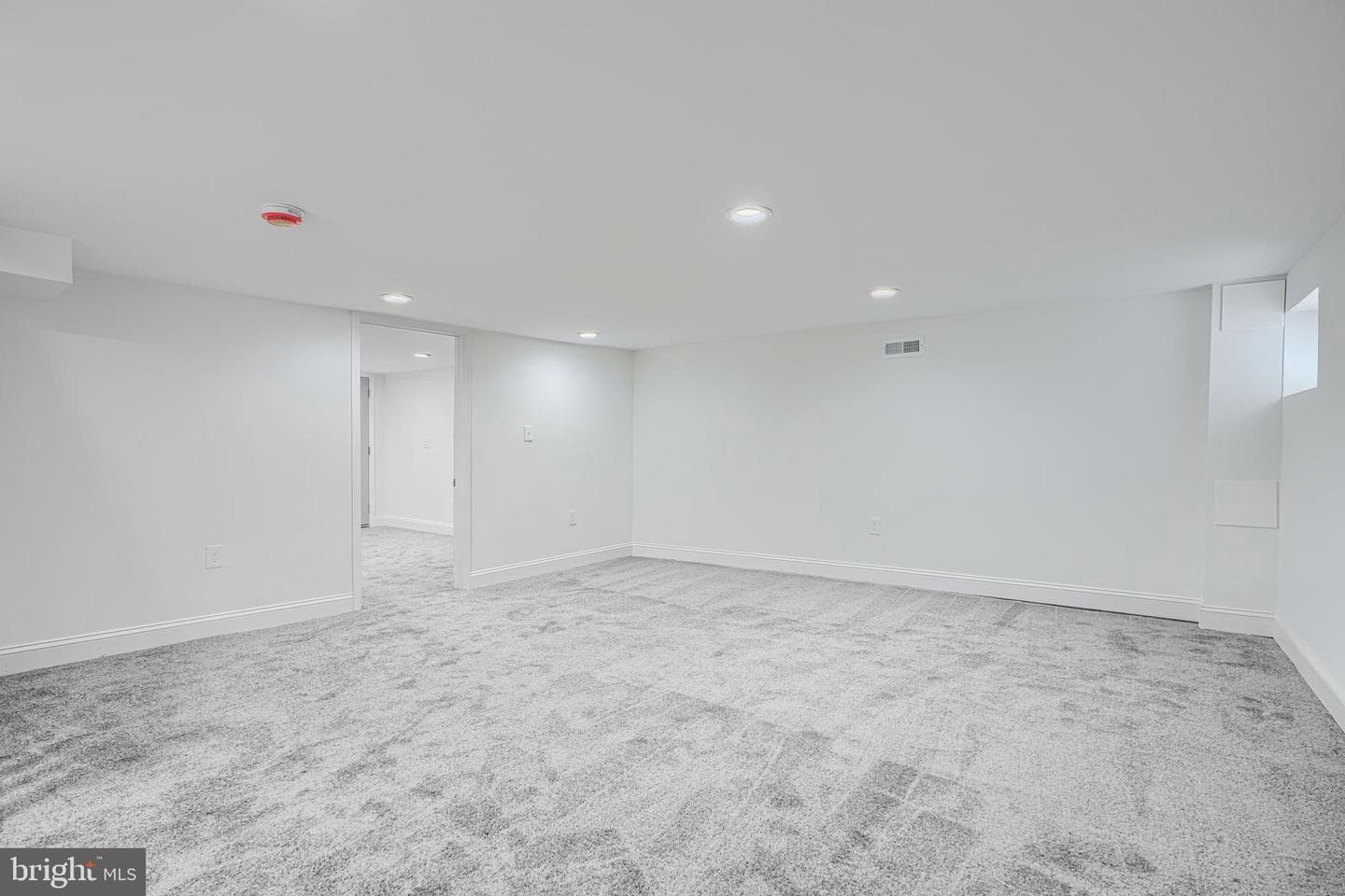 615 Linnard Street photo 22