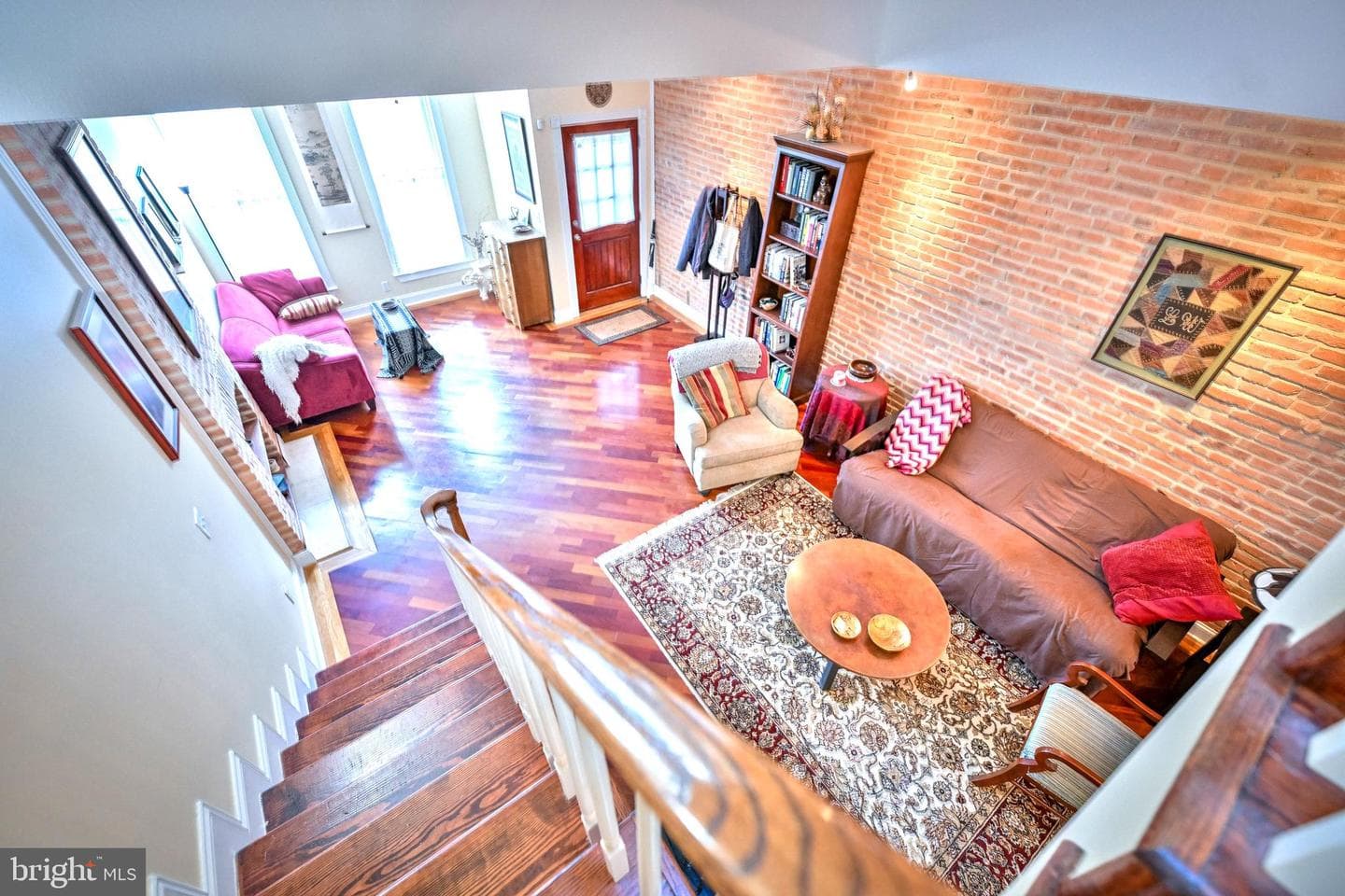 240 Wilson Street photo 11