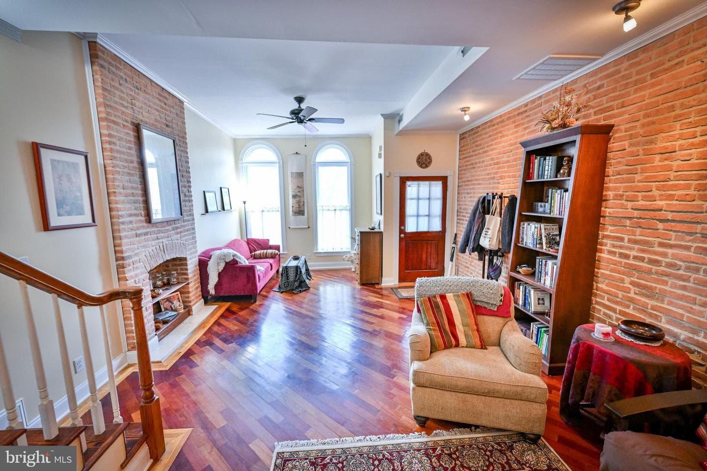 240 Wilson Street photo 13