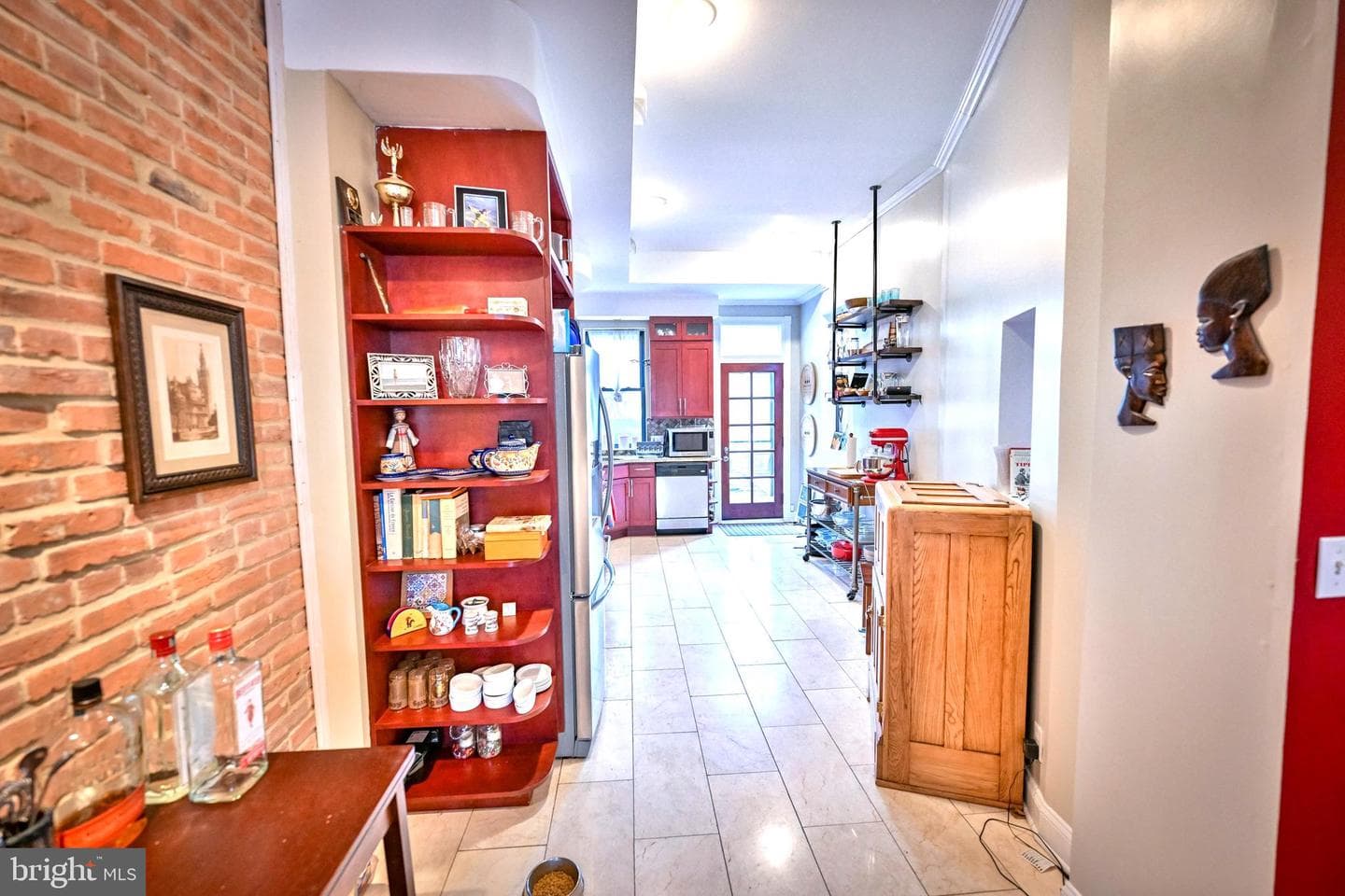 240 Wilson Street photo 18
