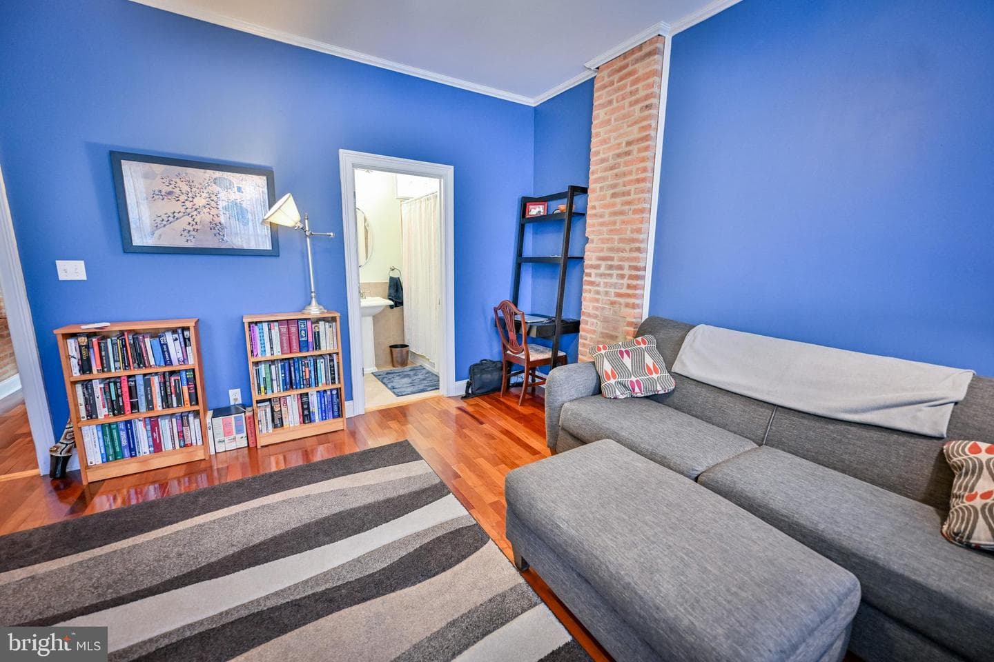 240 Wilson Street photo 28