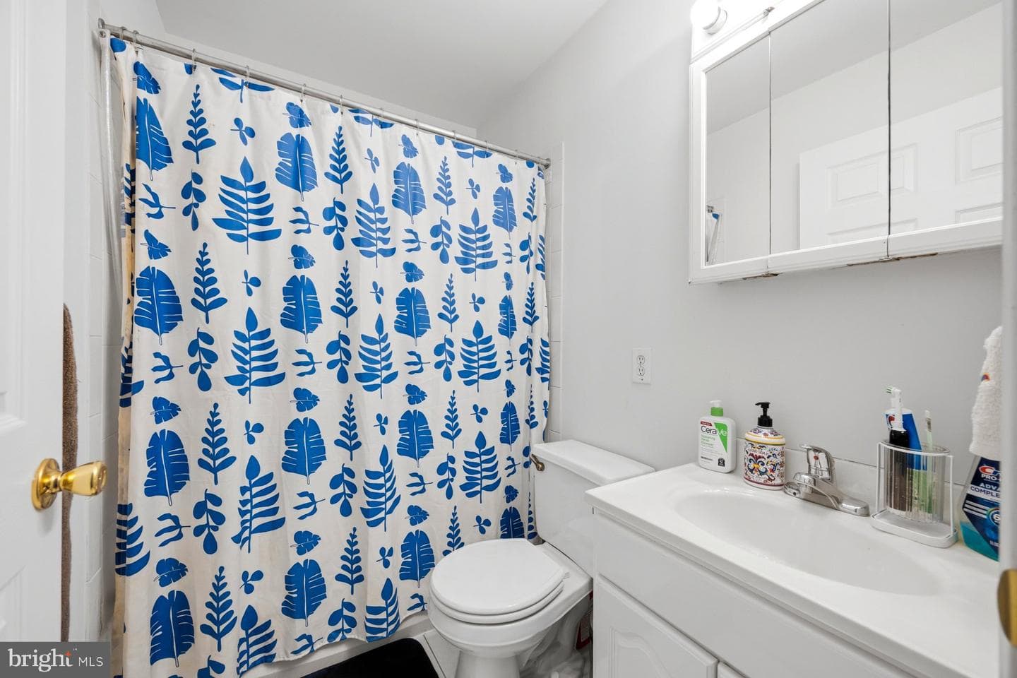 420 E Clement Street photo 15