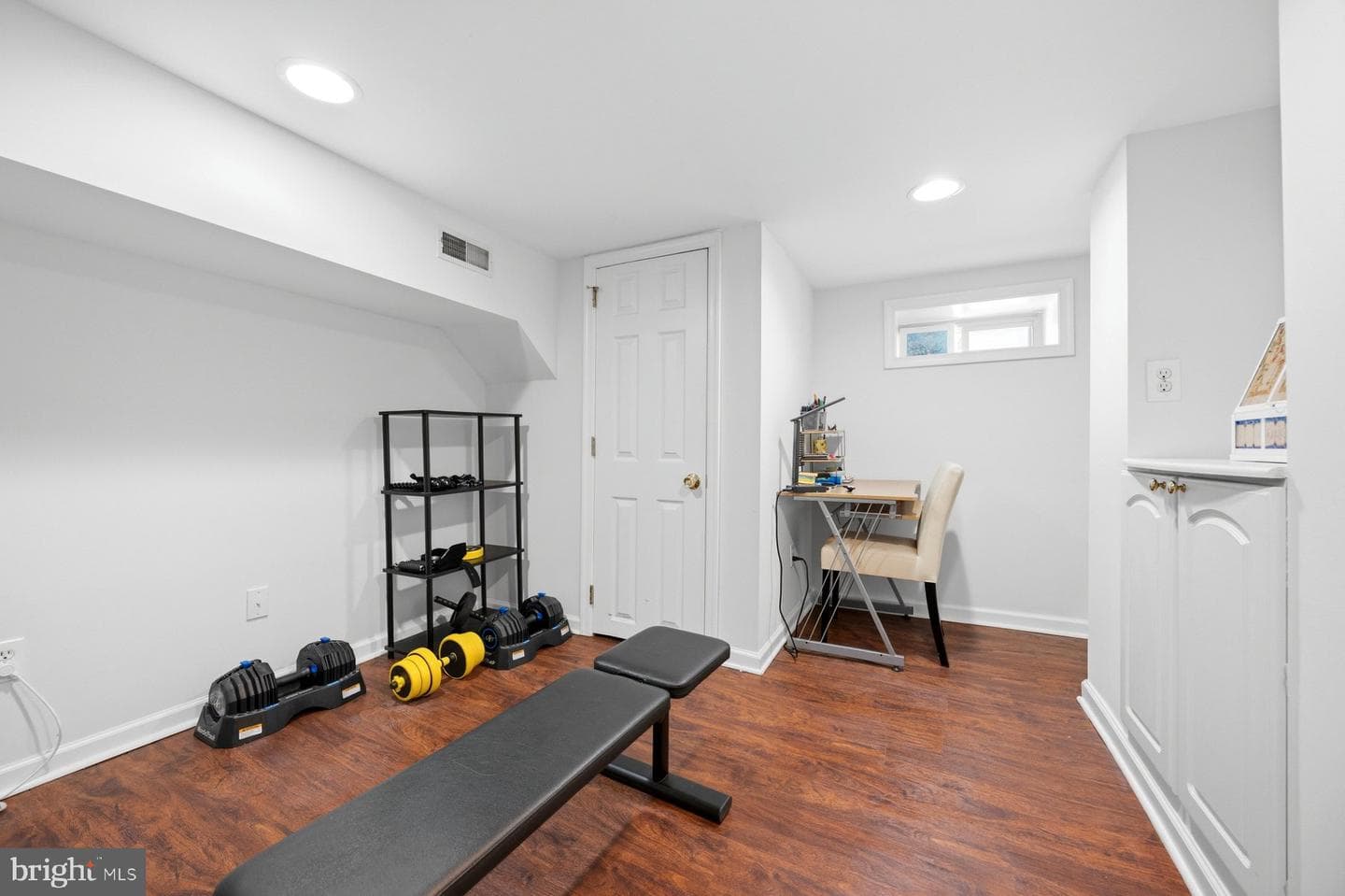 420 E Clement Street photo 22