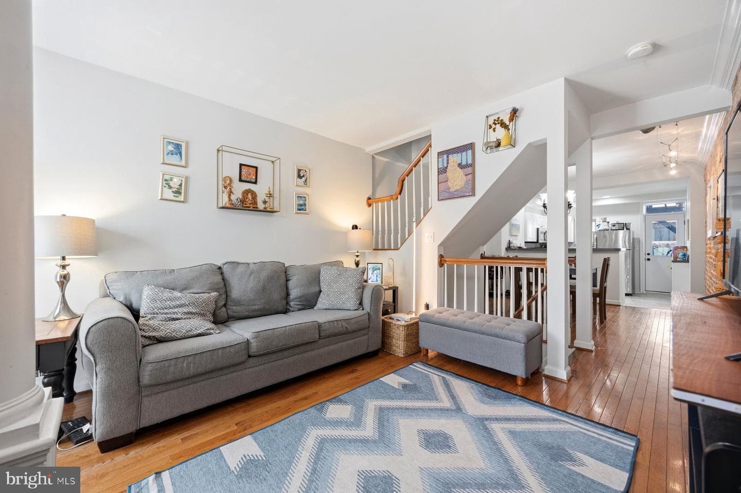 420 E Clement Street photo 6