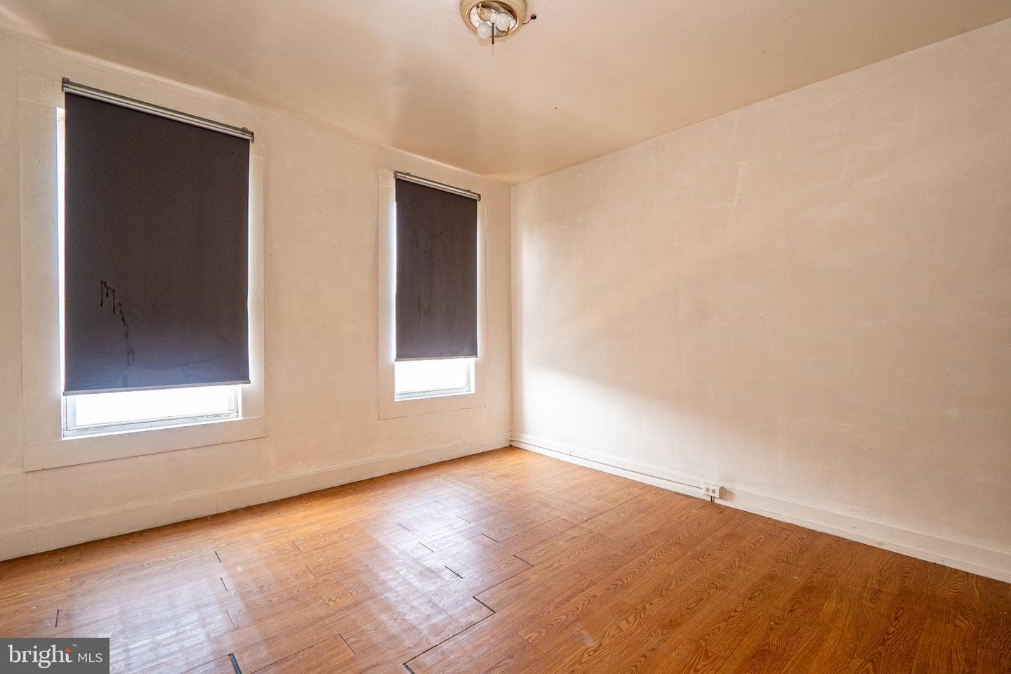 423 Furrow photo 24