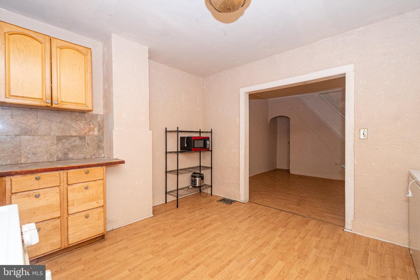423 Furrow photo 9