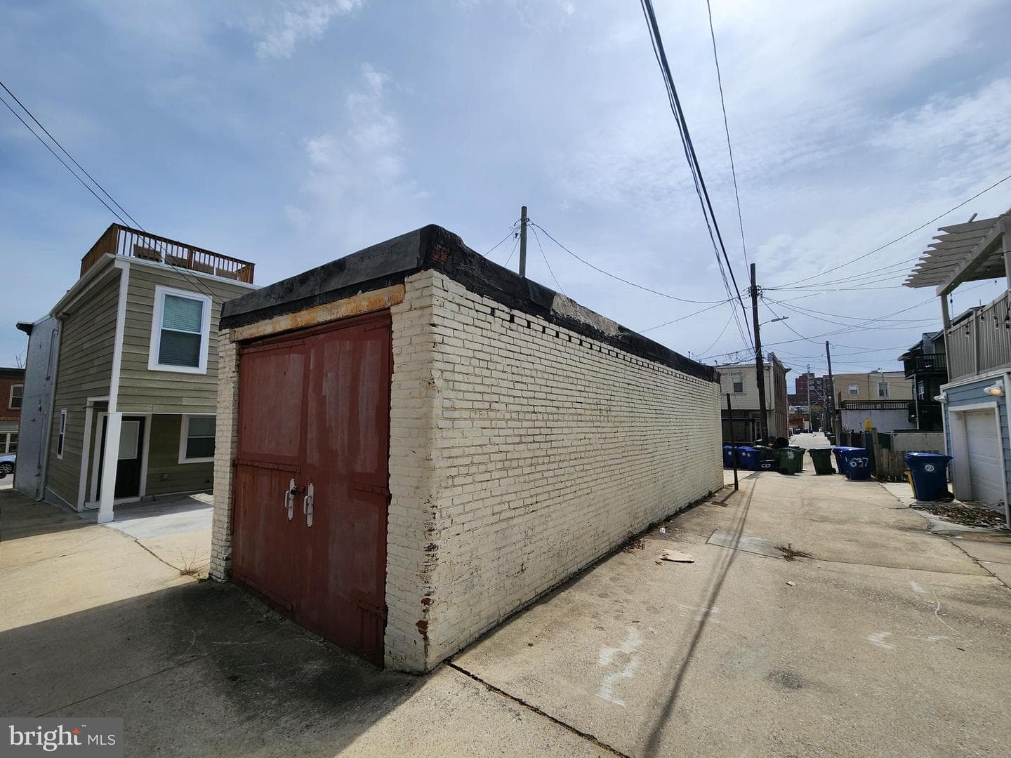 Garage on CONKLING STREET photo 4