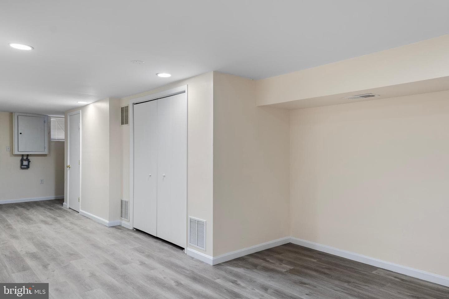 6816 Boston Avenue photo 16