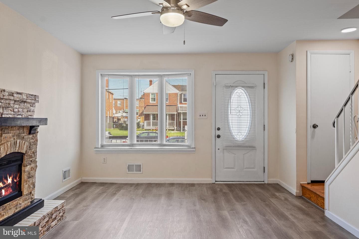6816 Boston Avenue photo 2