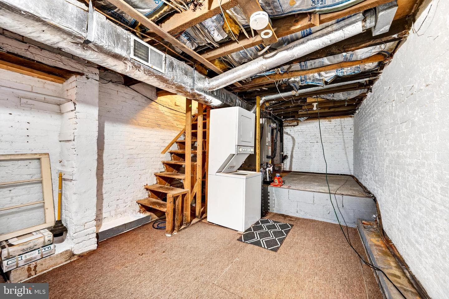 11 E Wheeling Street photo 34