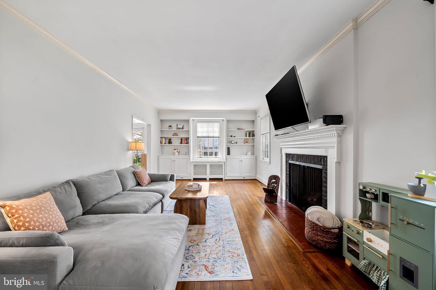 328 Tunbridge Road photo 18