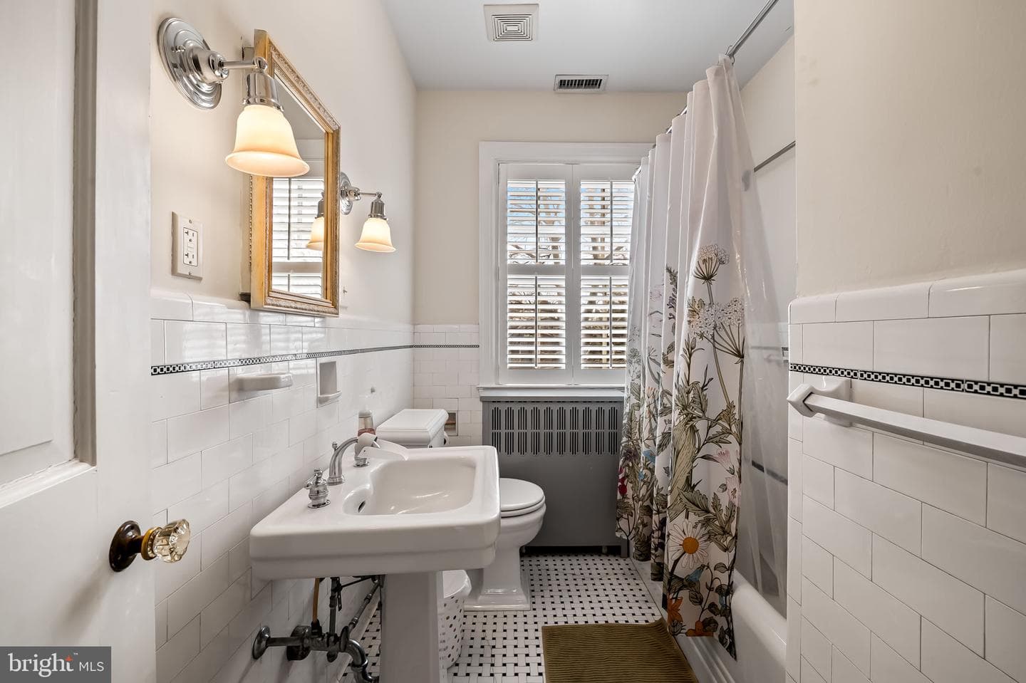 328 Tunbridge Road photo 29
