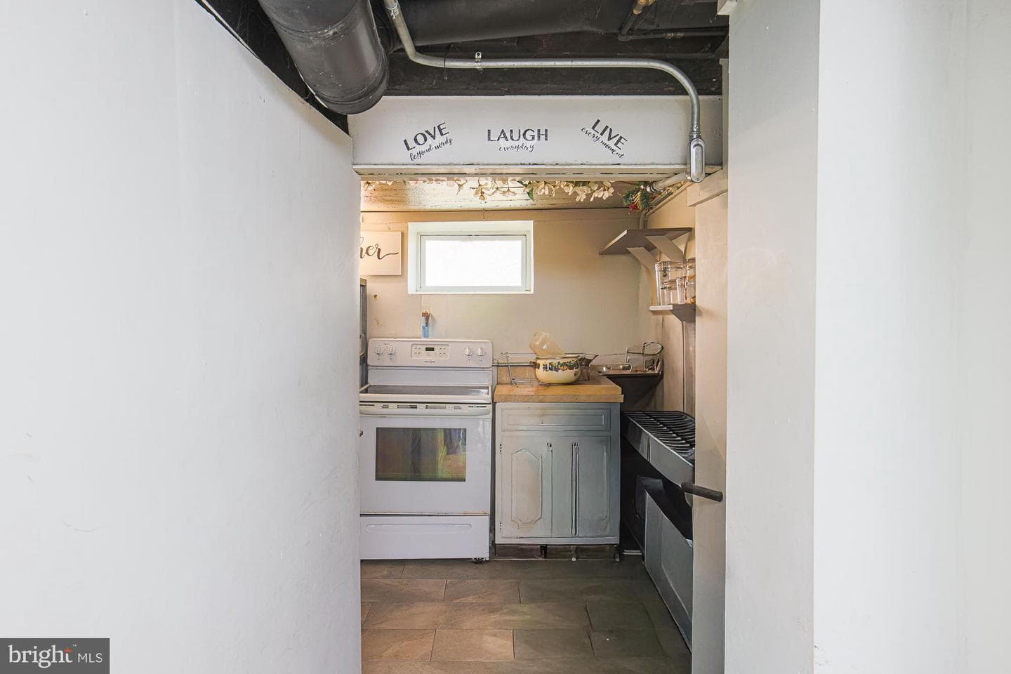 3065 Mayfield Avenue photo 20