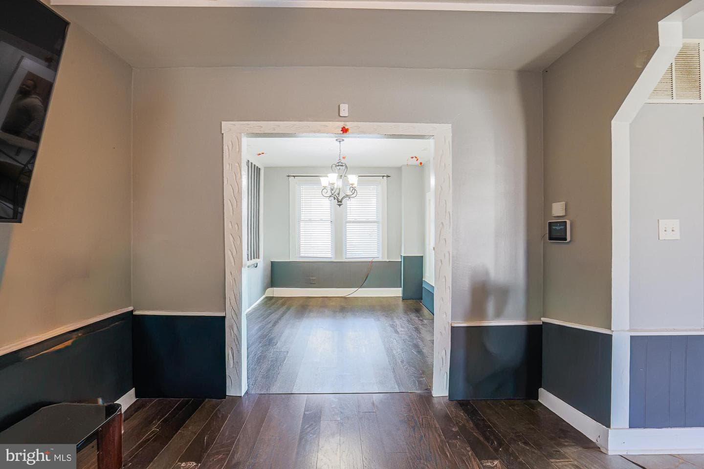 3065 Mayfield Avenue photo 8