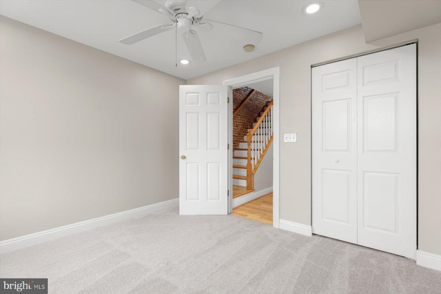 3302 Chestnut Avenue photo 17
