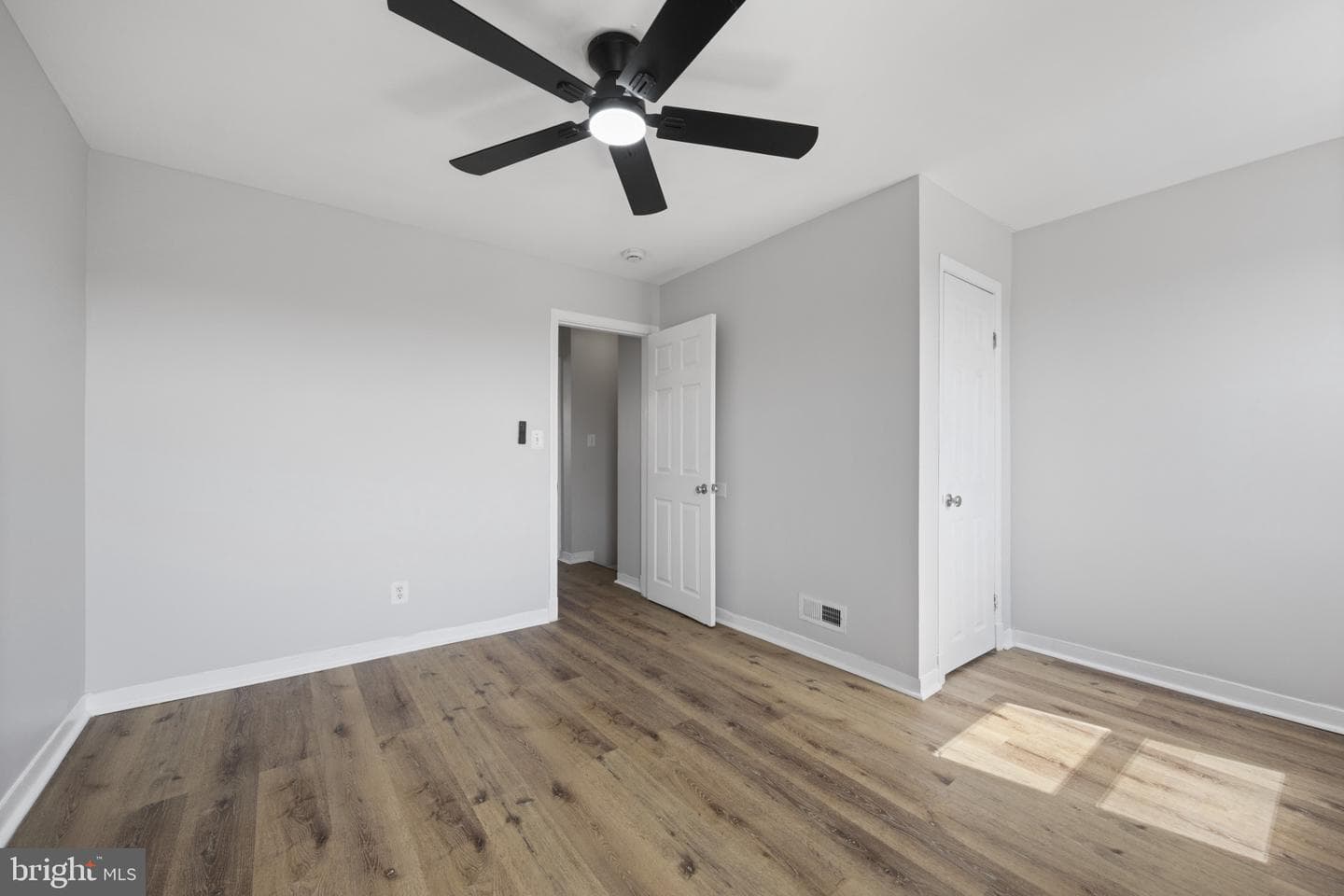 3802 Lyndale Avenue photo 20
