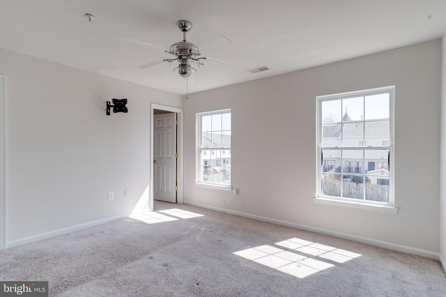 607 Gold Street photo 21