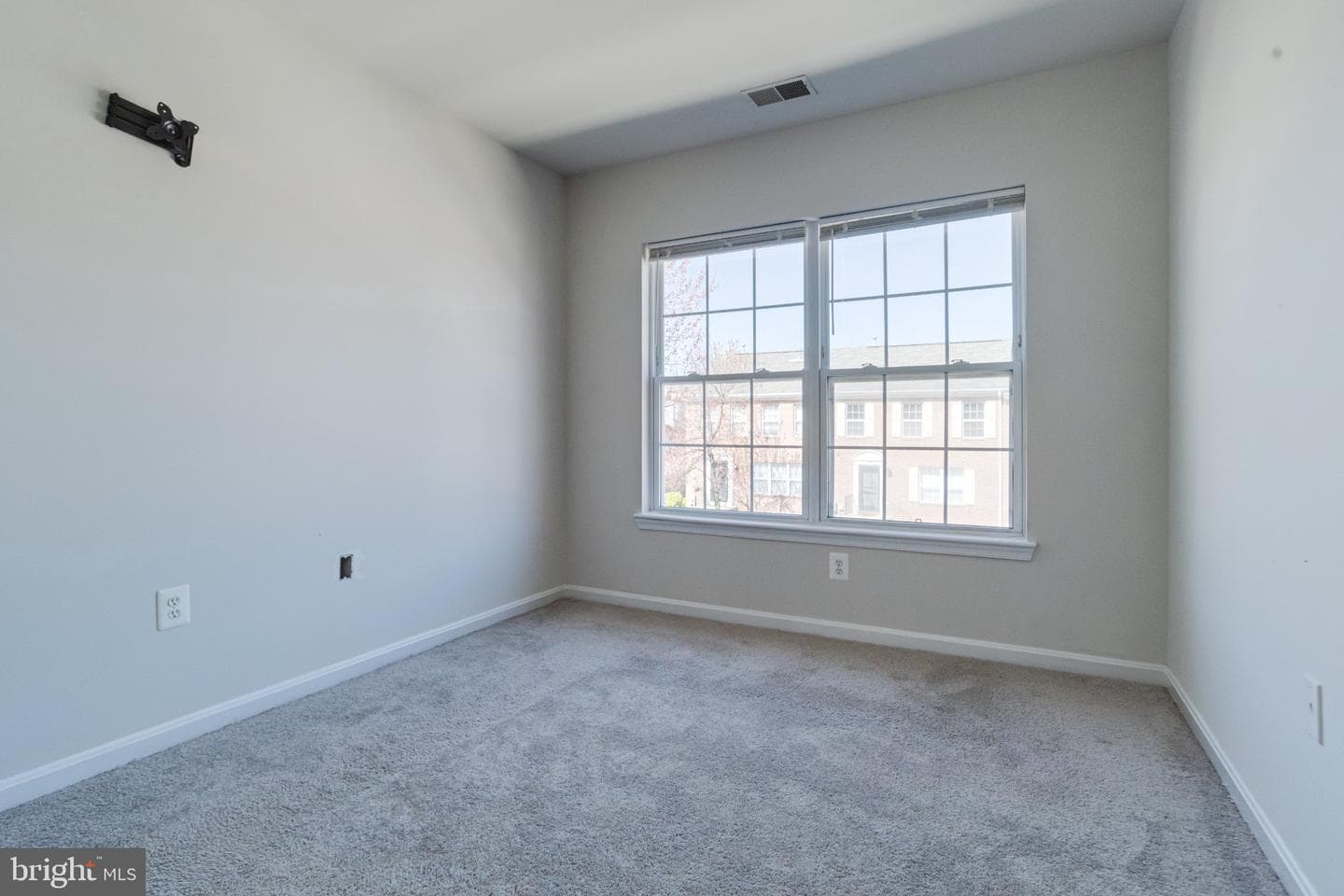 607 Gold Street photo 36