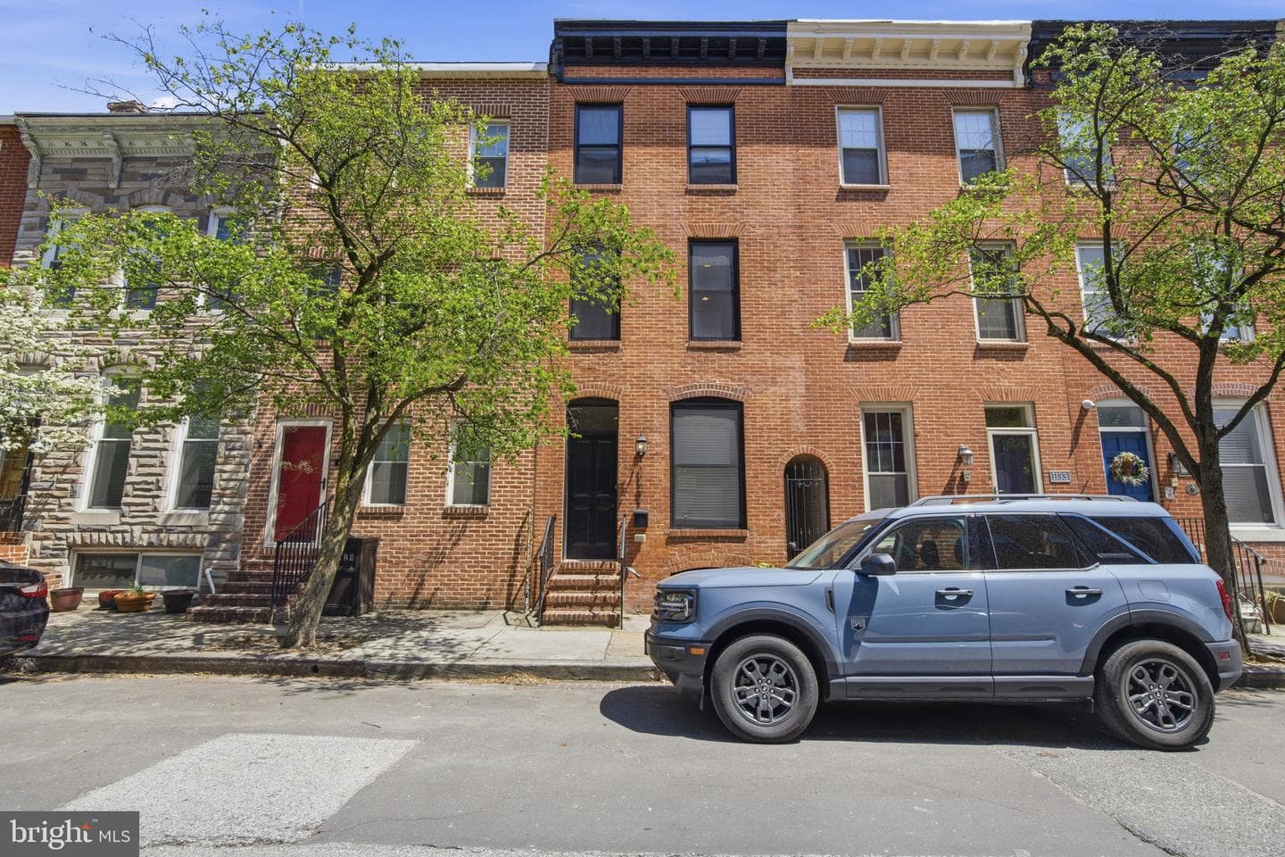 1131 William Street photo 34